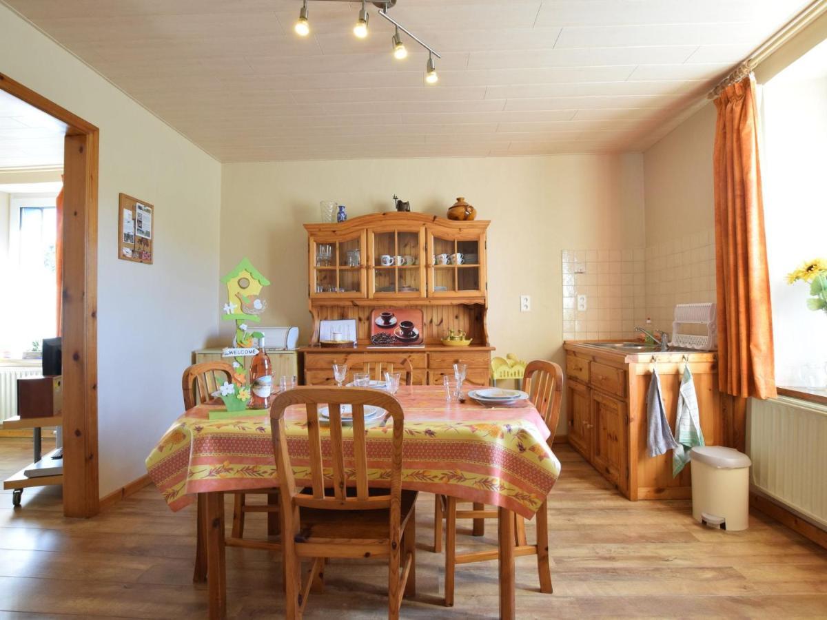 Cozy Holiday Home Near The Forest In Bovigny Gouvy Exterior photo